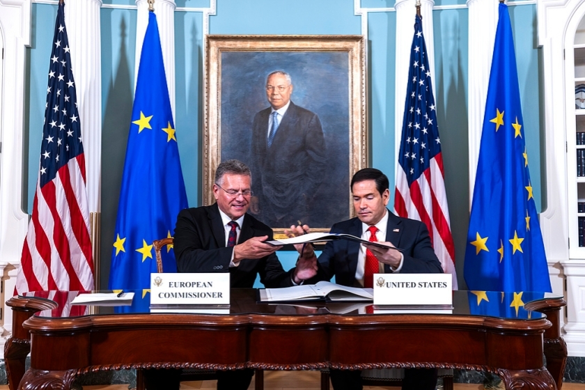 U.S. Secretary of State Marco Rubio (right) and European Commissioner for Trade and Economic Security Maros Sefcovic (left) attend the signing ceremony for the U.S.-EU Memorandum of Understanding on a Strategic Partnership on Critical Minerals at the State Department in Washington, D.C., on April 24, 2026. Photo: VCG